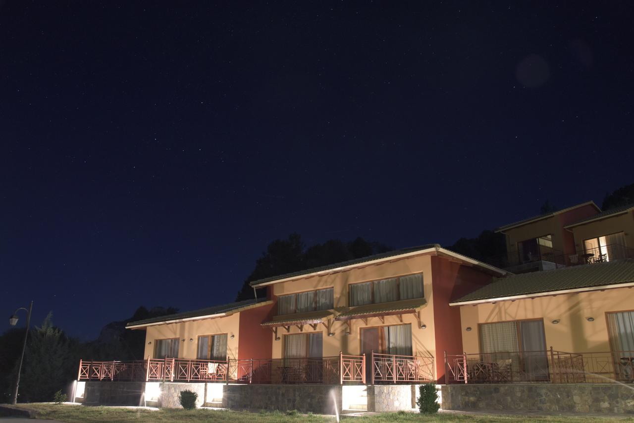 Olvios Hotel Gkoura Extérieur photo