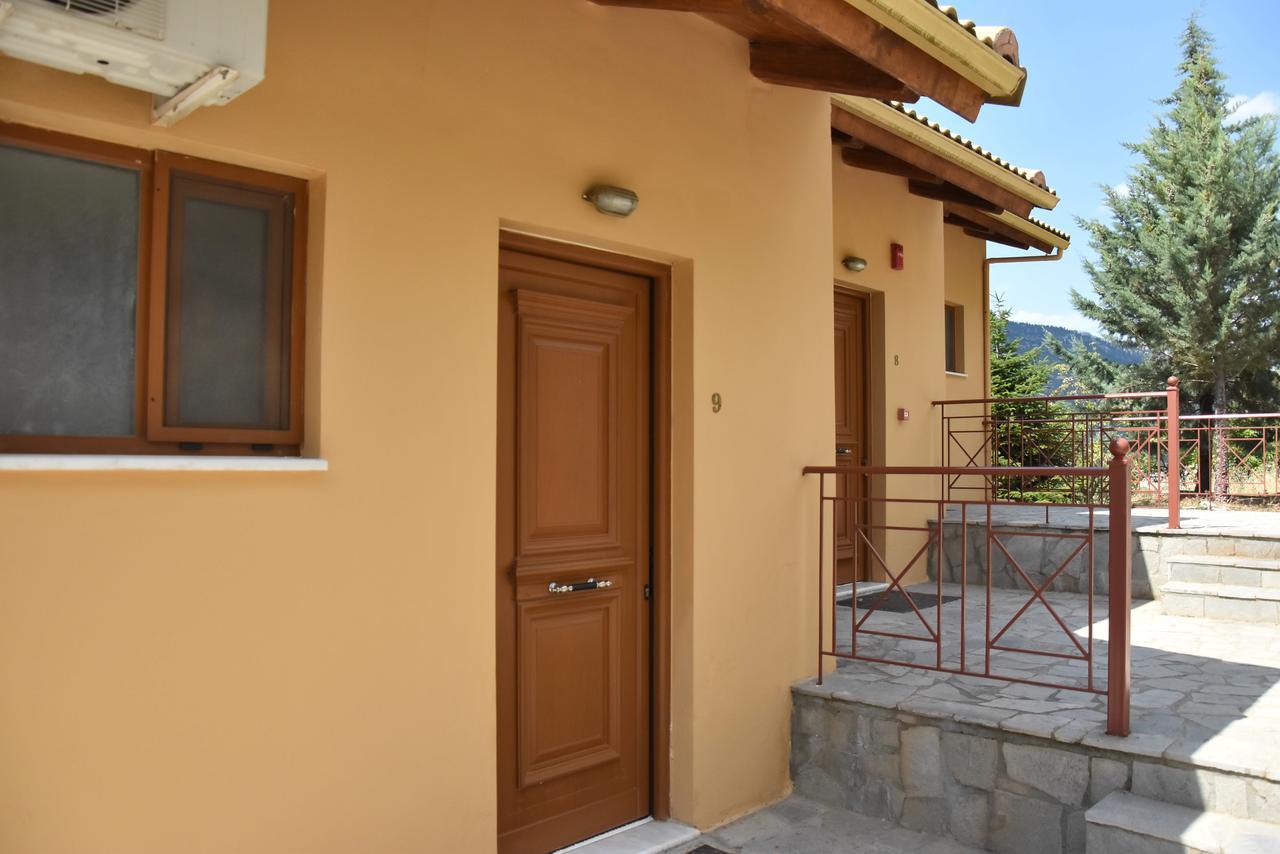 Olvios Hotel Gkoura Extérieur photo